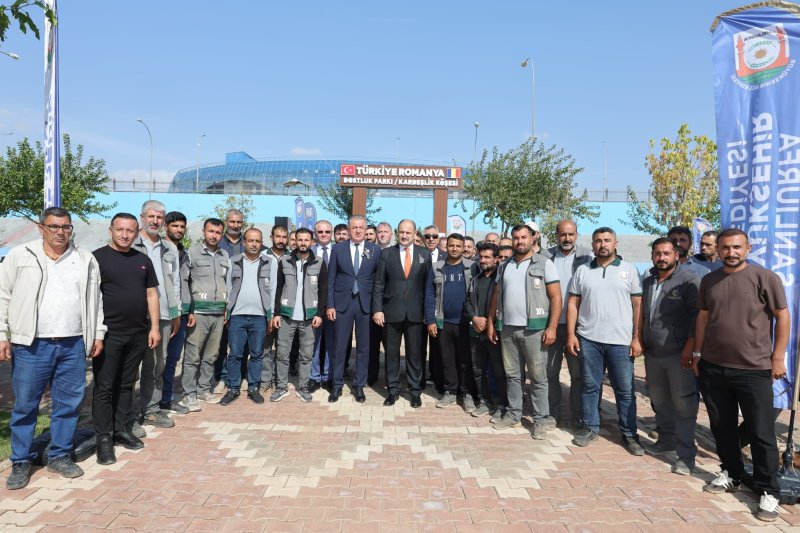ŞANLIURFA İLE PİTEȘTİ ARASINDA DOSTLUK FİDANLARI TOPRAKLA BULUŞTU