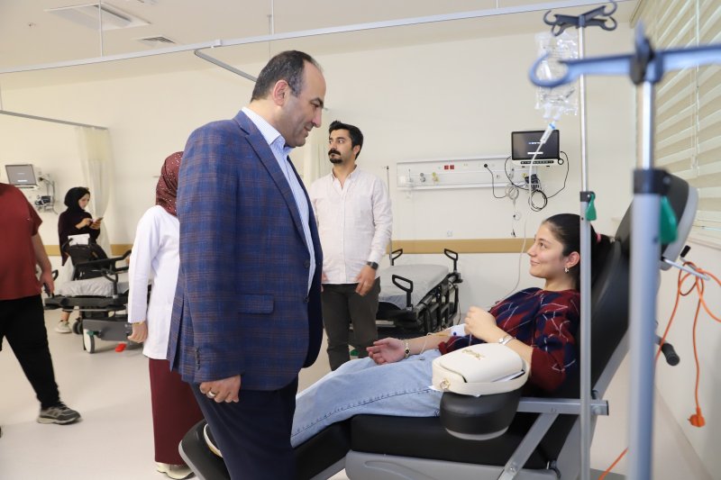 İl Sağlık Müdürü Doç. Dr. Erhan Berk’ten Şanlıurfa Şehir Hastanesine Ziyaret