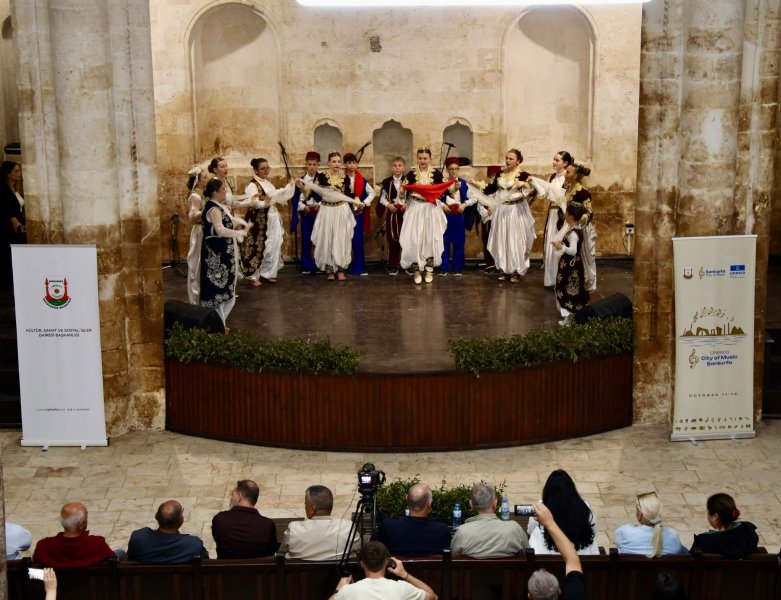 ŞANLIURFA’DA KOSOVA İLE KÜLTÜR VE SANAT BULUŞMASI DÜZENLENDİ
