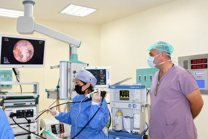 HRÜ HASTANESİ’NDE TIKALI BRONŞLARA ARGON PLAZMA YÖNTEMİYLE MÜDAHALE