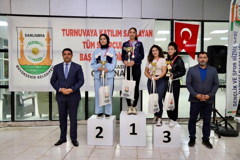 ŞANLIURFA BÜYÜKŞEHİR BELEDİYESİ CUMHURİYET COŞKUSUNU KORTLARA TAŞIDI