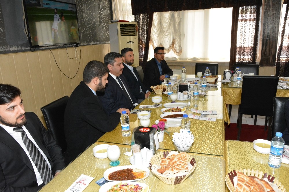 Yeni atanan imamlar yemekte buluştu