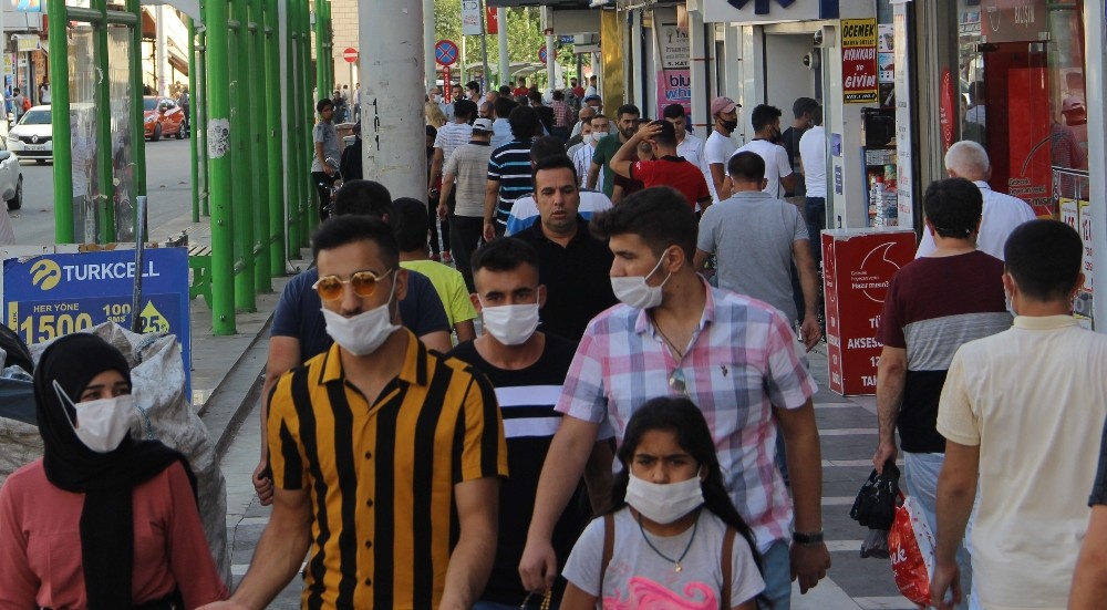 ″Ayasofya kararı″ Şanlıurfa'da da sevinçle karşılandı