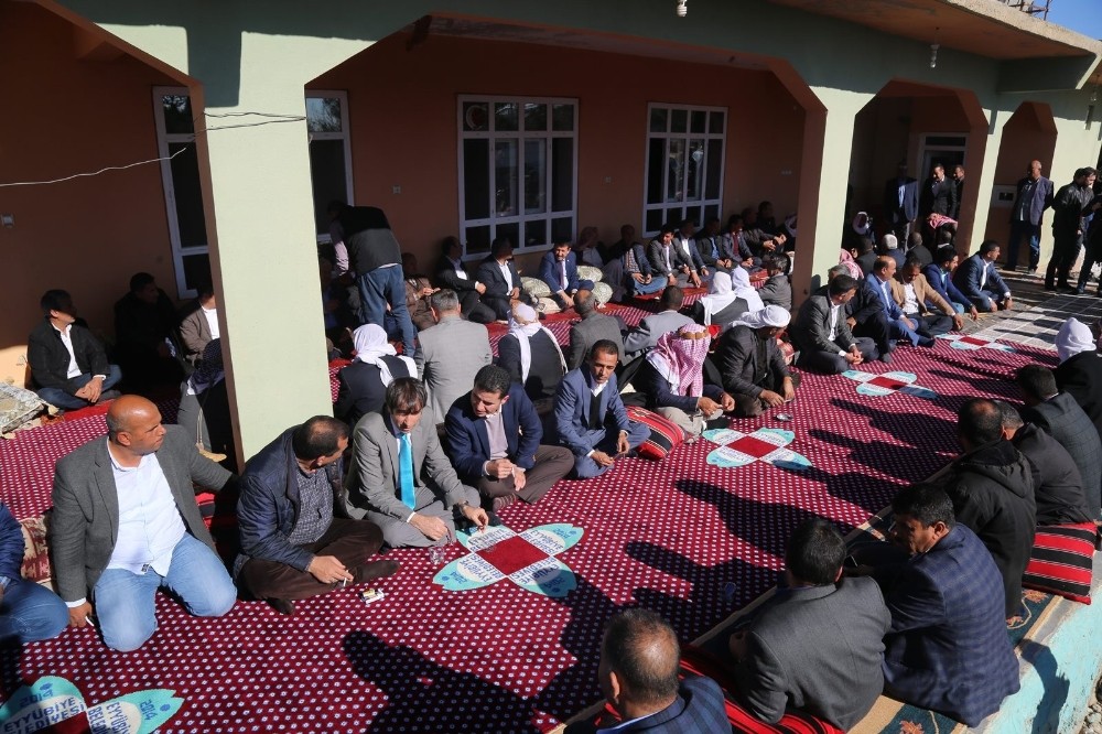 Ekinci mahalle muhtarlarıyla bir araya geldi