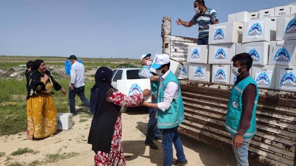 Tarım işçilerine gıda paketi