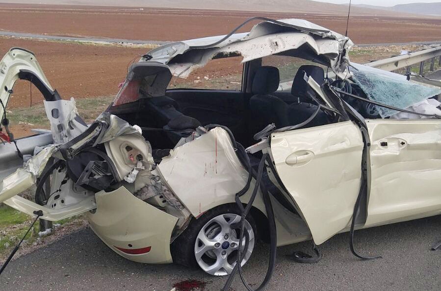 Şanlıurfa’da devrilen otomobildeki 6 asker yaralandı