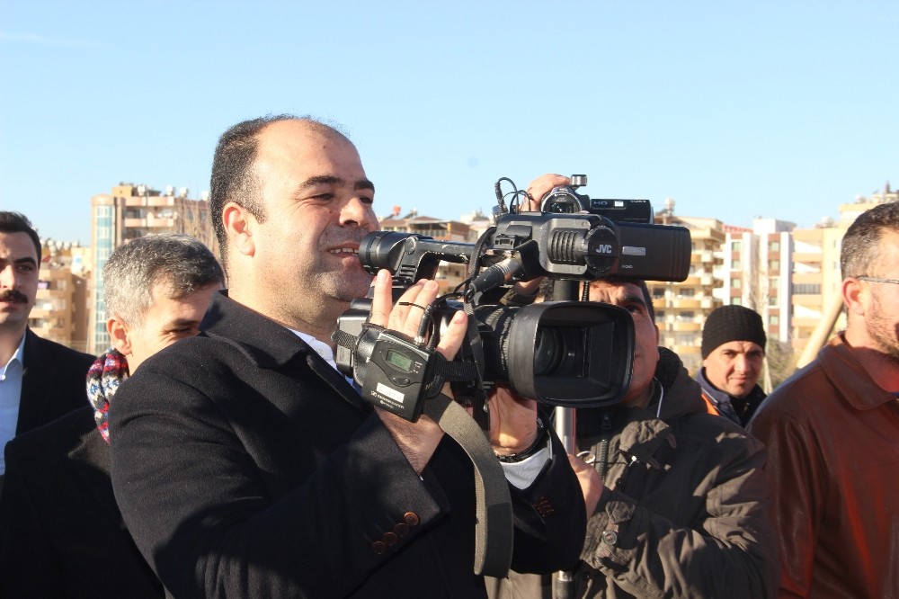 Belediye Başkanı Çiftçi, İHA kameramanı oldu