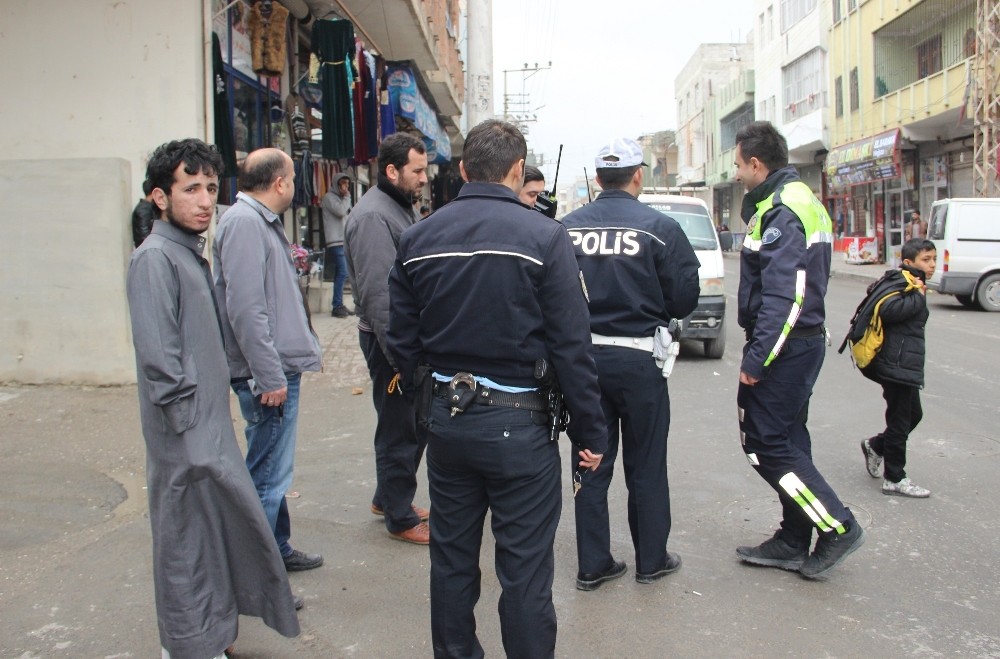 Kamyonetin çarptığı çocuk yaralandı