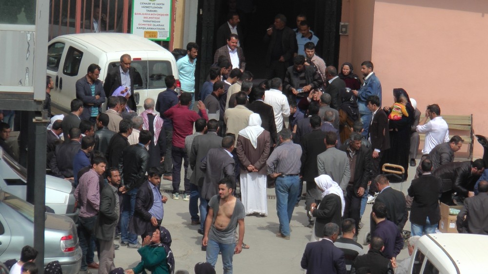 Üvey kardeşler birbirini vurdu: 1 ölü, 1 ağır yaralı