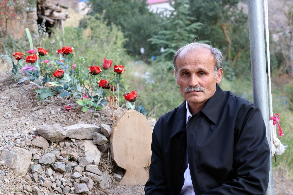 Şehit Necmettin öğretmenin babası SİHA’ları çağımızın Ebabil kuşlarına benzetti