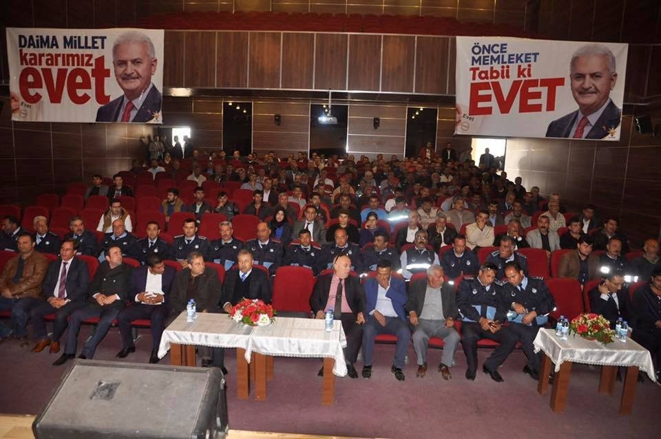 Başkan Pınarbaşı eveti anlatıyor