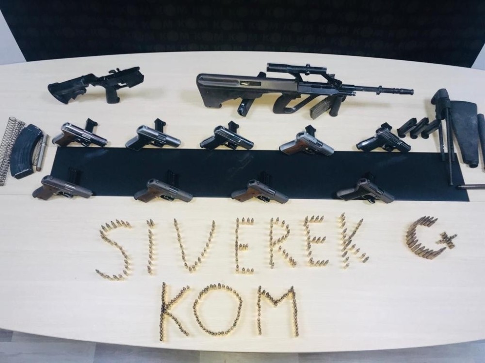 Siverek'te silah kaçakçılarına yönelik operasyon: 2 gözaltı