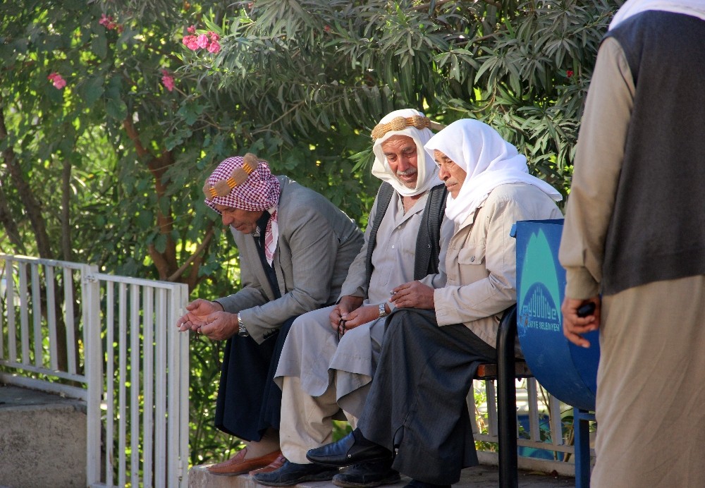 Pamuk yığınının içinde uyuyan 3 çocuk öldü