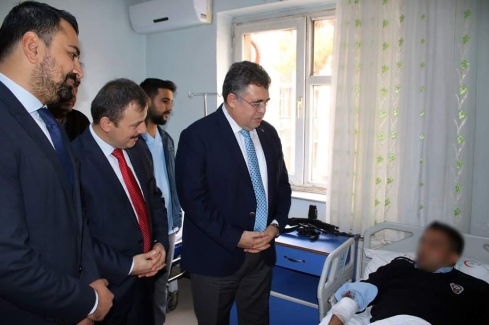 Tipioğlu, arazi kavgasında yaralanan polisi ziyaret etti