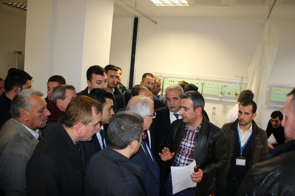 Belediye Başkanı Demirkol, Viranşehir’de yaralıları ziyaret etti