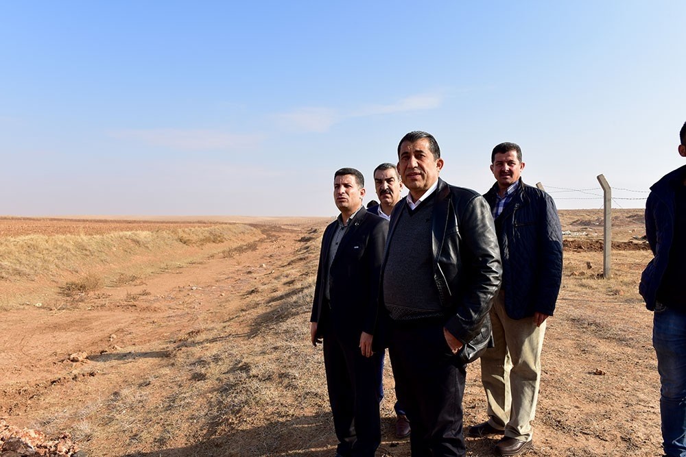 Başkan Atilla’dan, Tofan Deresi’nde yapılan köprüde inceleme