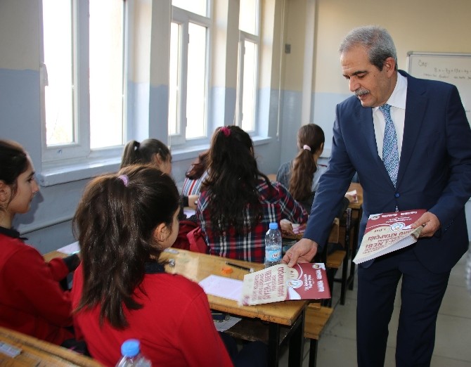 Siyer-i Nebi deneme sınavının ilk etabı gerçekleştirildi