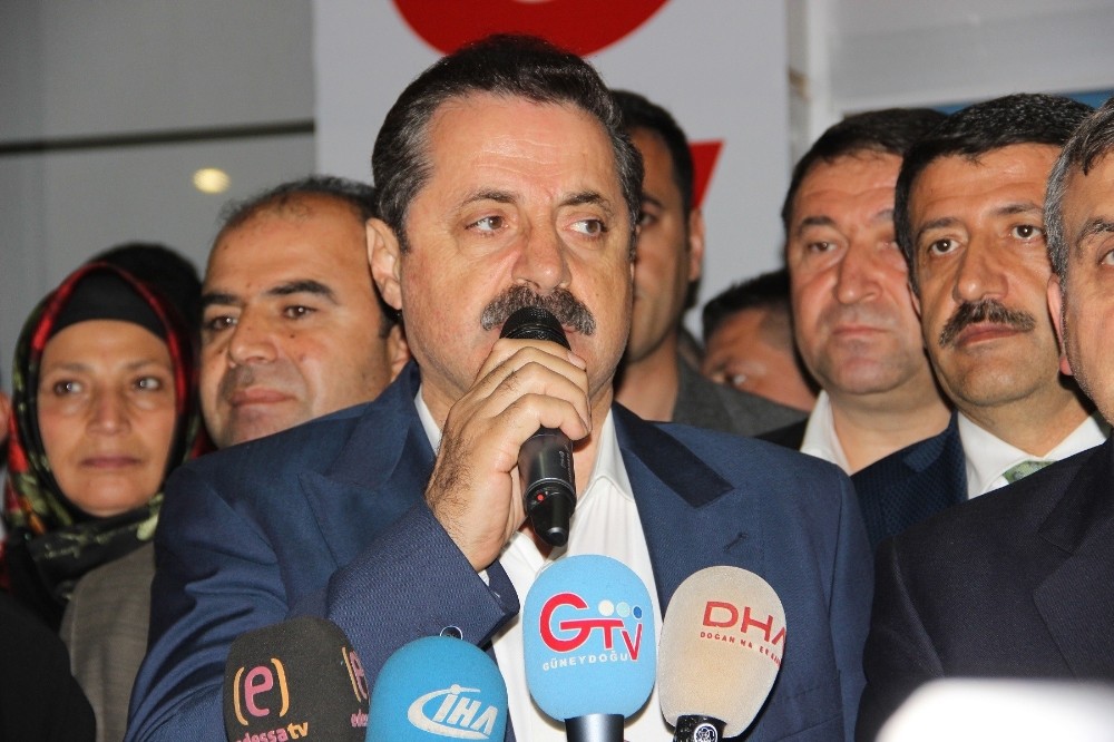 Bakan Çelik, Şanlıurfalılara teşekkür etti