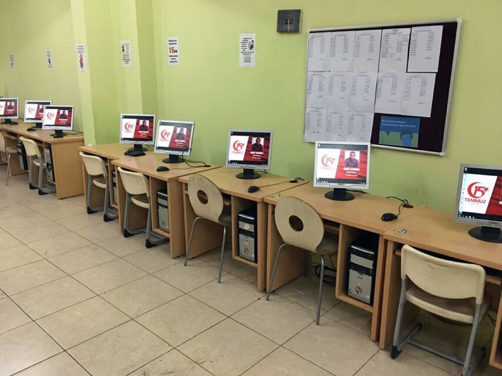 Fedakar öğretmenlerden örnek davranış