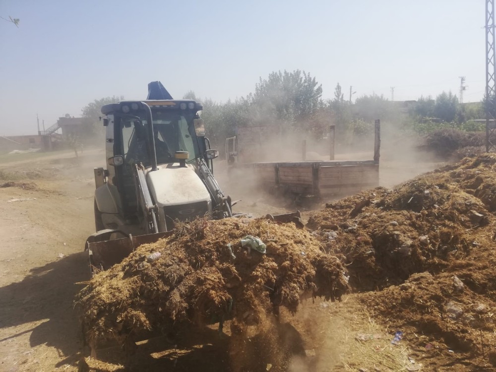 Akçakale’de temizlik atağı