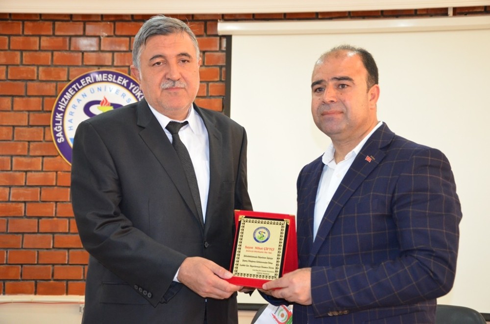 Nihat Çiftçi, Harran Üniversitesi öğrencileri ile söyleşi yaptı