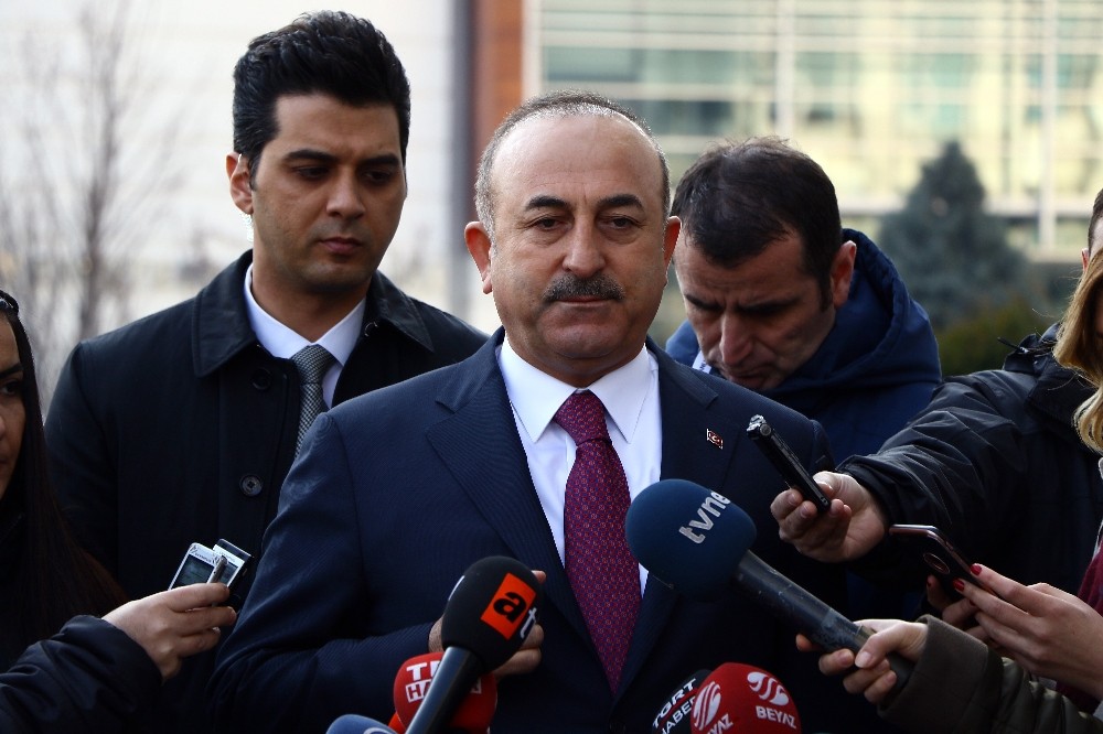 Bakan Çavuşoğlu, Fransa'ya sert uyarı