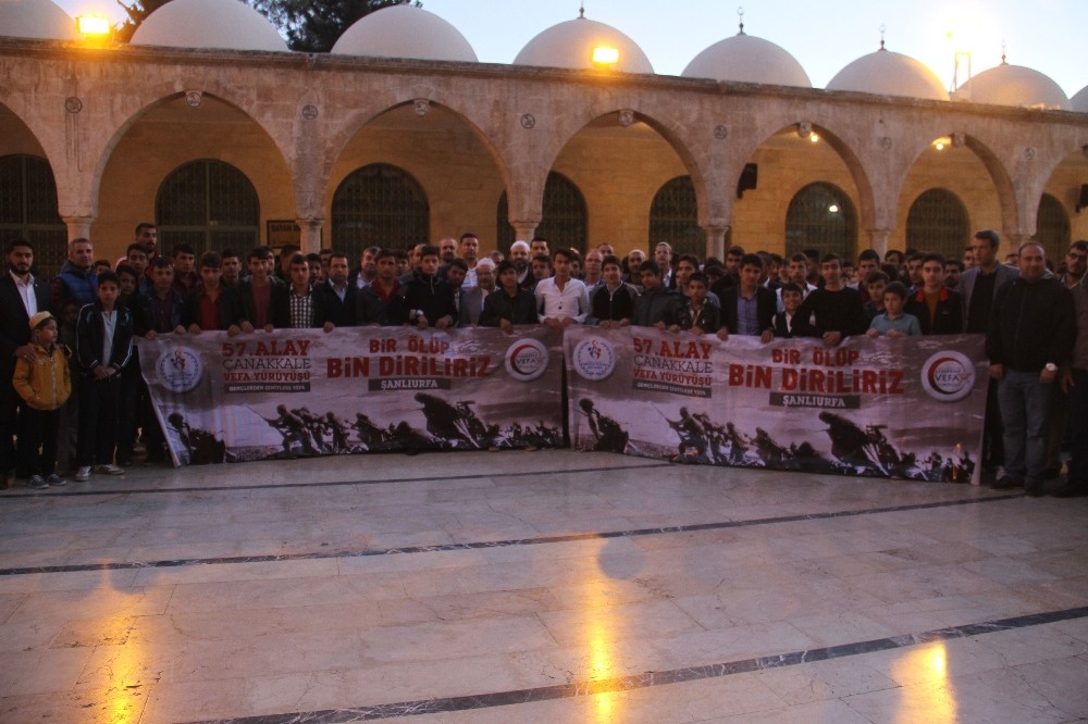 Gençlerden şehitlere vefa yürüyüşü