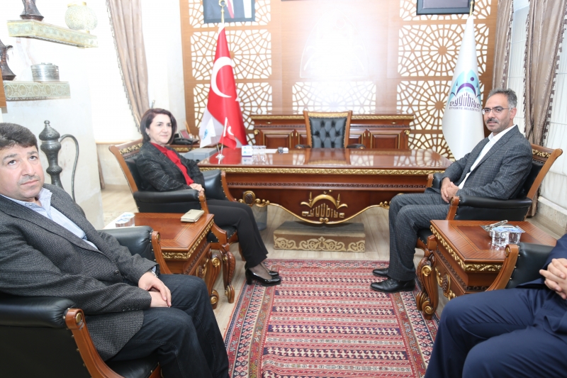 Açanal'dan Başkan Kuş'a Tebrik Ziyareti