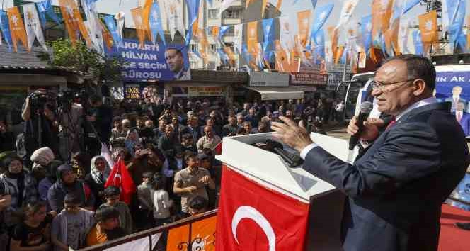 Adalet Bakanı Bekir Bozdağ, “7 kocalı Hürmüz misali, bir yönetim tarzı öneriyorlar."