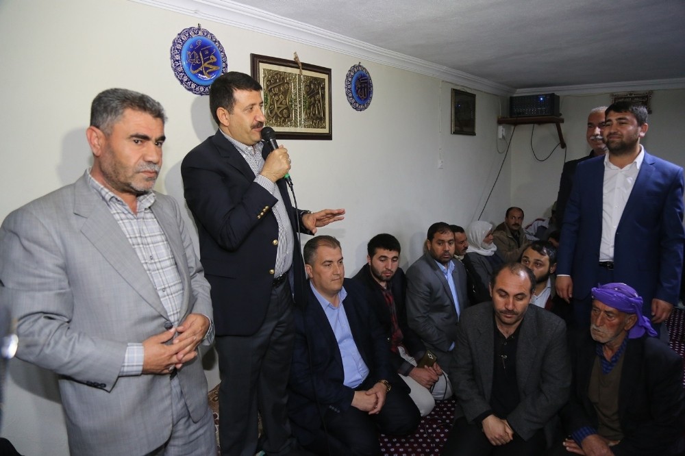 Ekinci Evet için sahada