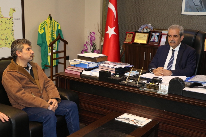 AFRİN ŞEHİDİ ÇUBUKÇU’NUN AİLESİNDEN BAŞKAN DEMİRKOL’A ZİYARET