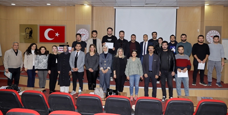 Aile hekimliğine uyum eğitimi yapıldı
