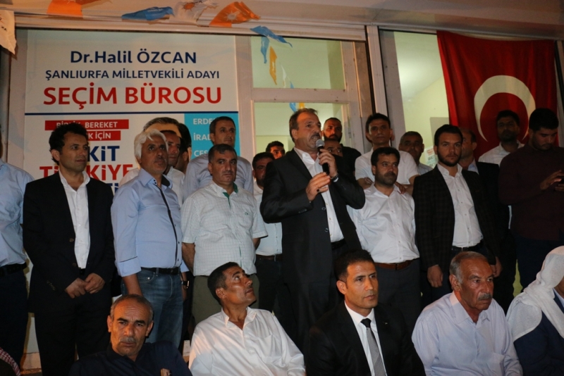 Ak Aday Özcan Akçakale’de Seçim Bürosu Açtı