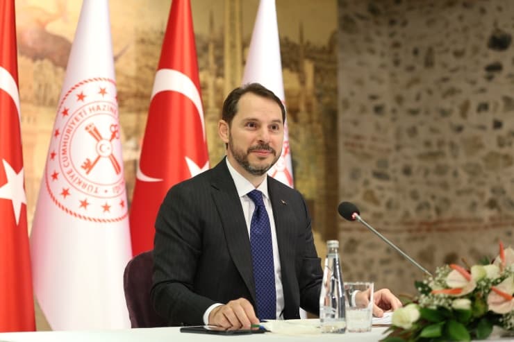 Albayrak: Şimdi Türk Lirası çok daha rekabetçi