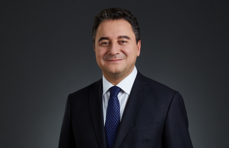 Ali Babacan: Türkiye’nin orta vadeli bir programa ihtiyacı var,