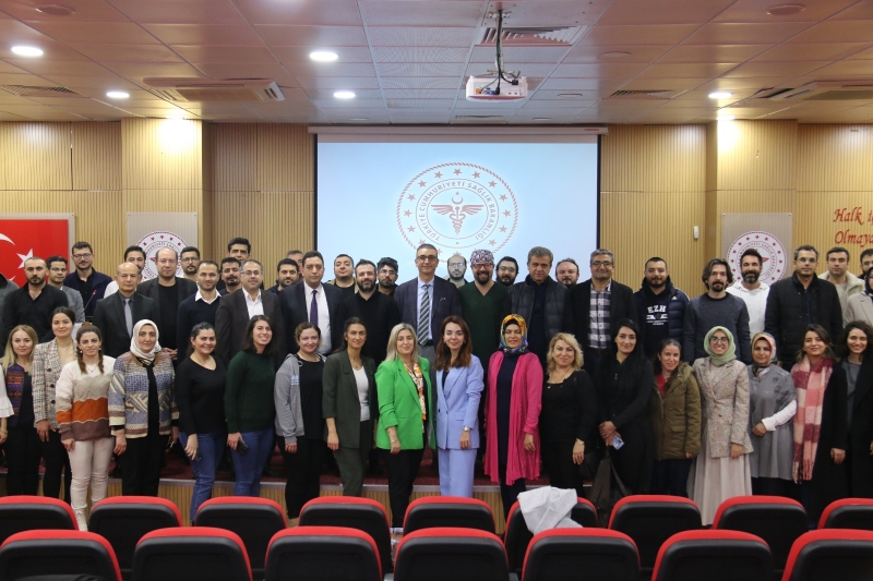 Anne ölümlerini önlemek için Toplandılar.