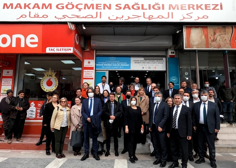 Avrupa Birliği Delegasyonu Büyükelçi Yardımcısı ve 17 Avrupa Birliği Ülkesinin Büyükelçi Yardımcısı Şanlıurfa İl Sağlık Müdürlüğünü Ziyaret Etti.
