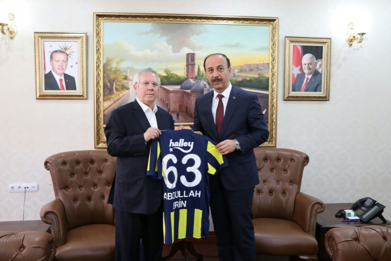 Aziz Yıldırım’dan Vali Erin’e Ziayaret