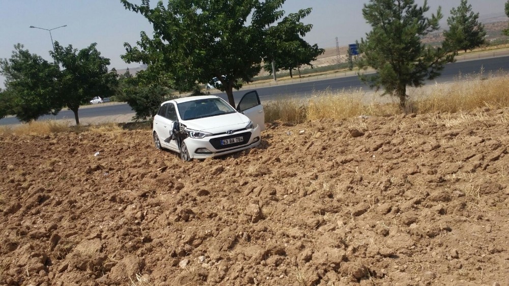 Kaza yapan sürücüler kavga etti