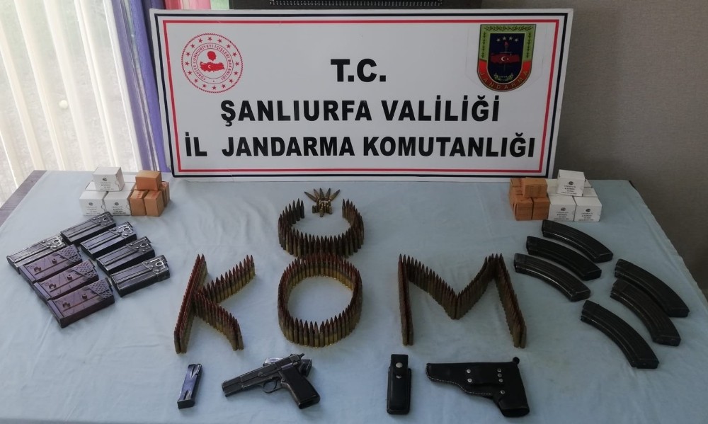 Şanlıurfa’da bin 529 mermi ile bir tabanca ve şarjörler ele geçirildi