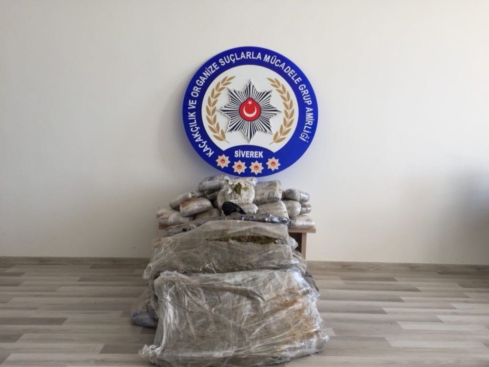 Şanlıurfa’da 82 kilo esrar ele geçirildi