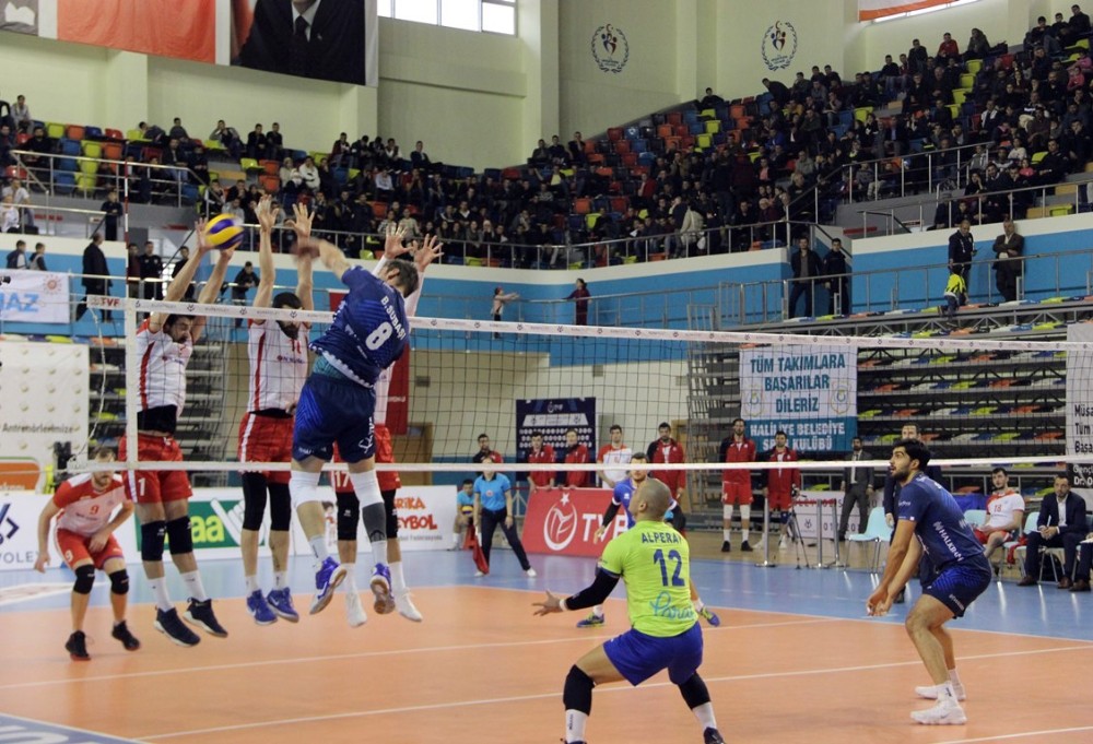 Kupa Voley’de Halkbank şampiyon oldu