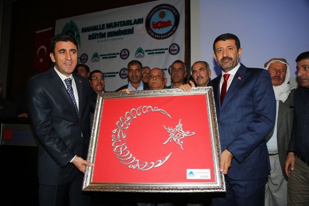 Eyyübiye Belediyesinden muhtarlara seminer