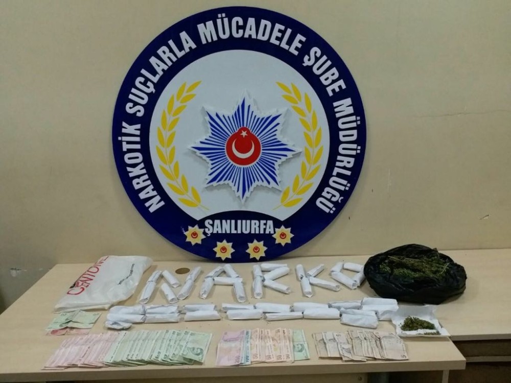 Pide fırınına uyuşturucu baskını: 4 gözaltı