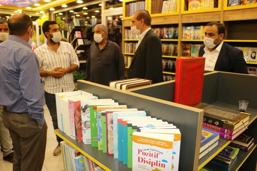 Akçakale’nin ilk kitapevinin açılışı yapıldı