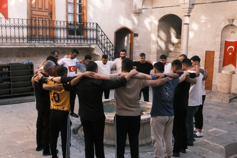 BAĞIMLILIK İLE MÜCADELEDE ŞANLIURFA ÖRNEĞİ: LİMAN AYIK YAŞAM DERNEĞİ