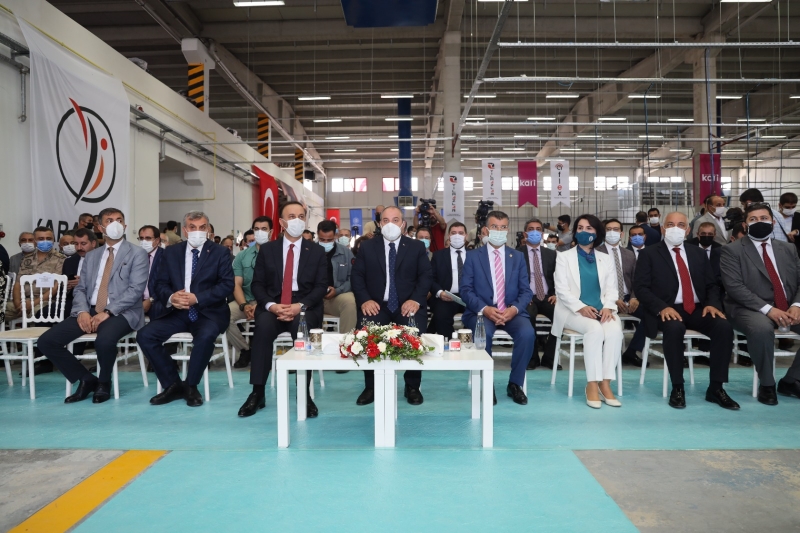 BAKAN VARANK ŞANLIURFA’DA TOPLU AÇILIŞ VE TEMEL ATMA TÖRENİNE KATILDI