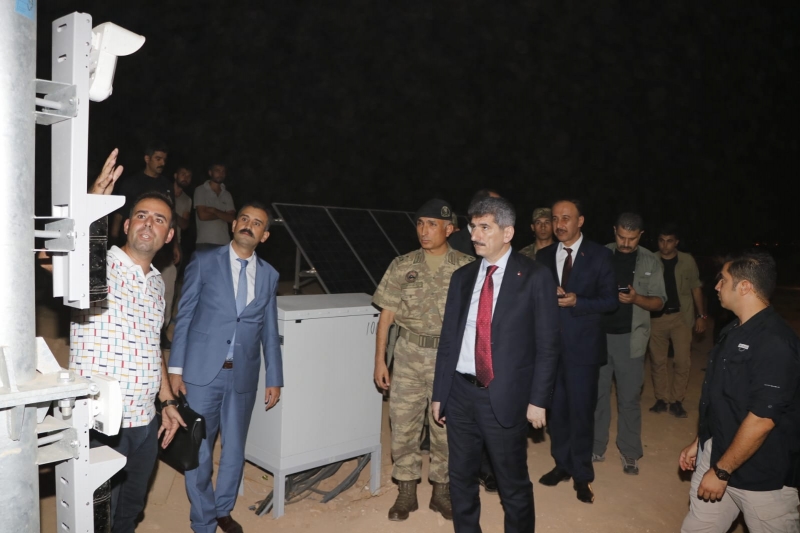 Bakan Yardımcısı ince Sınırda incelemelerde Bulundu