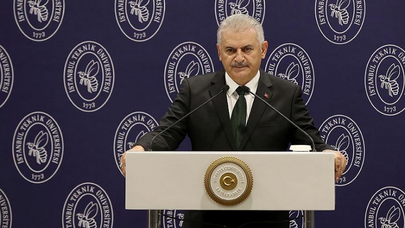 Başbakan Yıldırım: ABD, aleyhine oy verecekleri tehdit edecek noktaya geldi