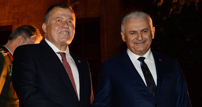 Başbakan Yıldırım'dan tek tip kıyafet açıklaması